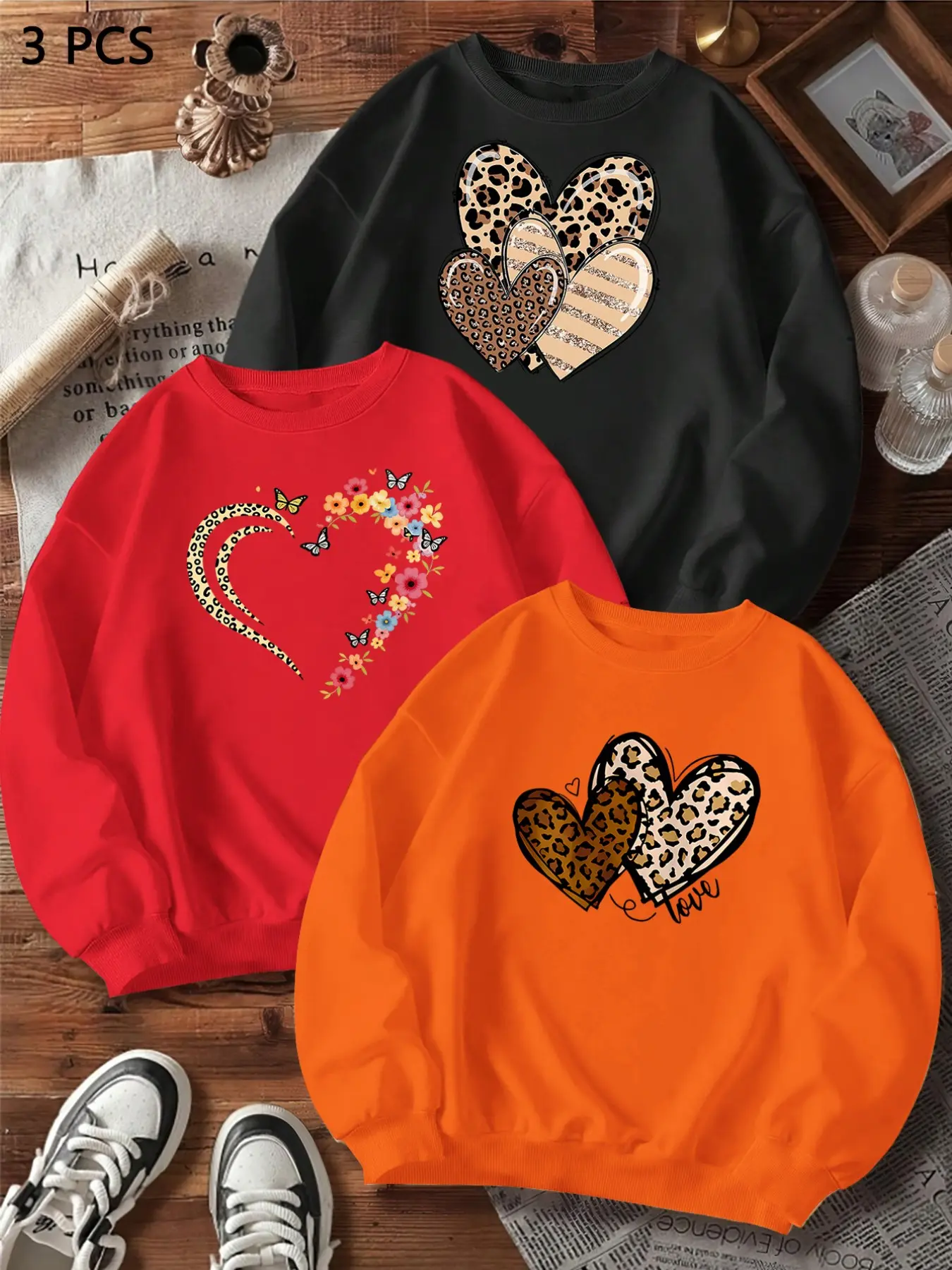 Women's Fall Winter Casual Sweatshirt, Heart Pattern Print, Loose-Fit Long Sleeve, Breathable Polyester, Fashion Daily Wear