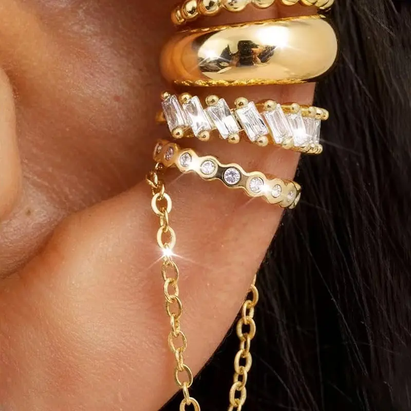 4Pcs Ear Cuffs Non-Piercing for Women Dainty 14K Gold Plated Clip On Cartilage Earrings Hypoallergenic Huggie Hoop Cuffs Fake Earings for Non Pierced Ears