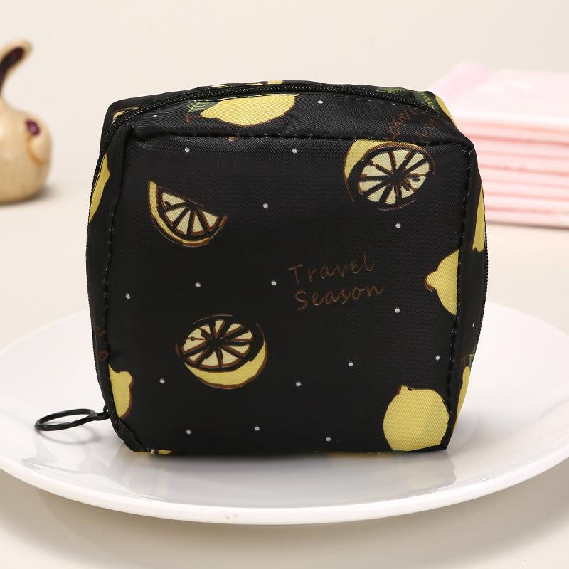 Cartoon Pattern Sanitary Napkin Storage Bag, 1 Count Portable Menstrual Pad Storage Bag, Small Zipper Space-Saving Pouch, Space Saving Bags for Outdoor Travel and Home Organizer Supplies #GLOBAL PICKS