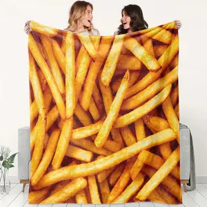 1pc Golden French Fries Realistic Food Fleece Blanket, Full Print Crispy Potato Fries HD Photograph Design, Realistic Comfort Food Style. Soft Multi-use Throw for Sofa, Bed, Office, Camping, Ideal for Food Lover Gifts.