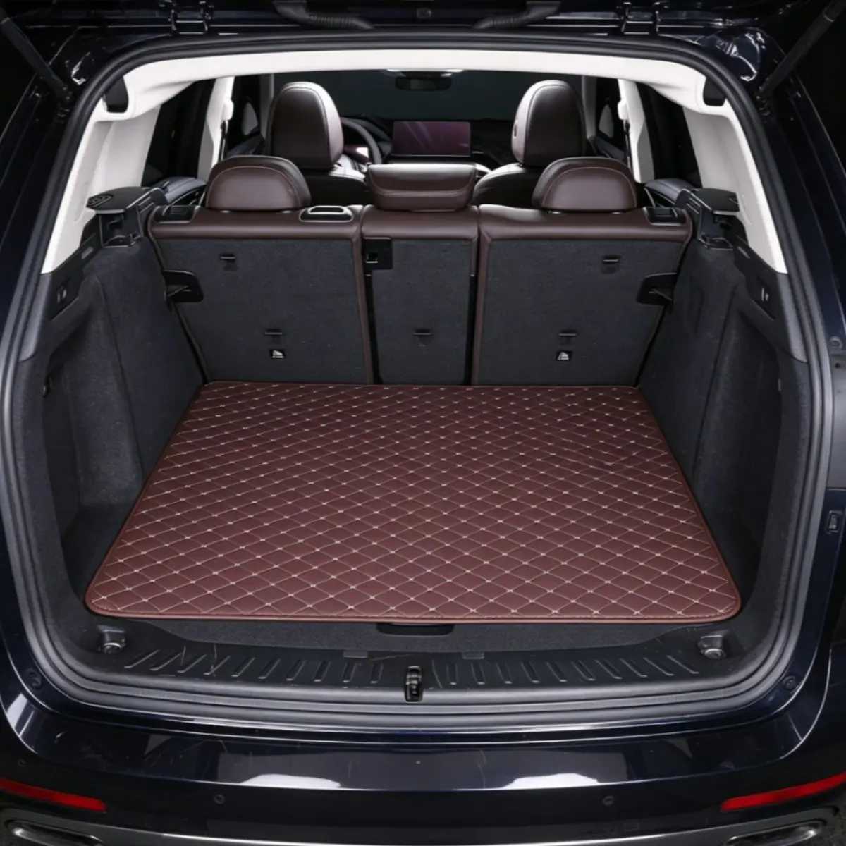 Car Trunk Mat Faux Leather Diamond Pattern Waterproof Non Slip Durable Cargo Liner for Sedan SUV Hatchback Interior Decor