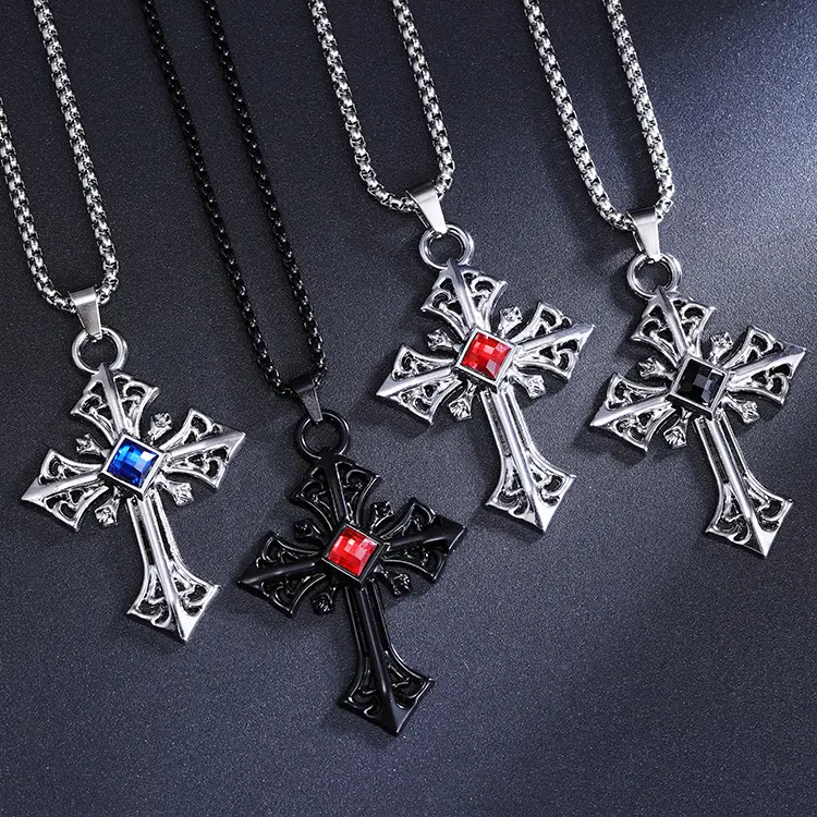 Titanium Steel Non-Fading Artificial Crystal Cross Pendant Necklace, Hip-Hop Unisex Fashion Personalized Crown Cross Shape Jewelry Accessory