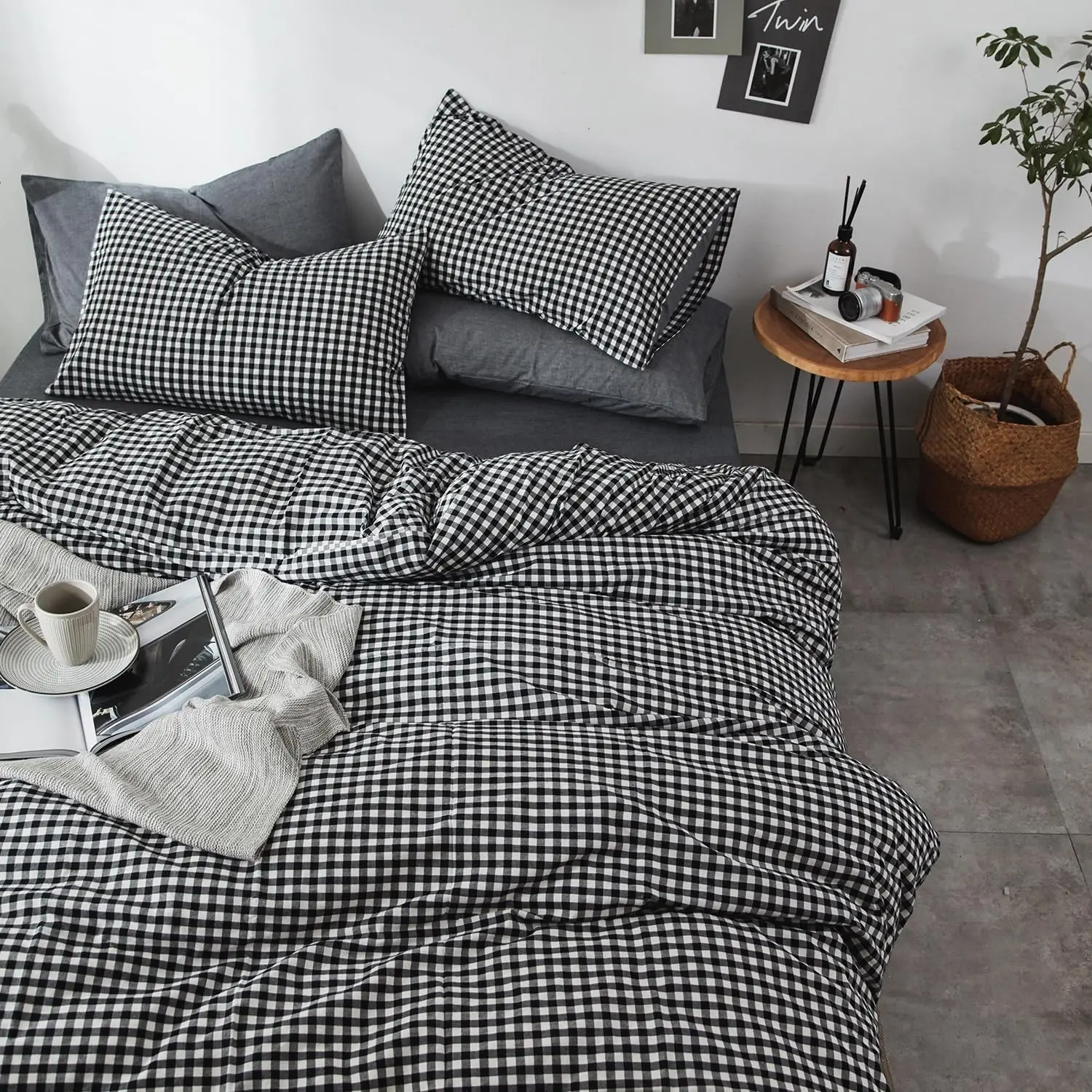 03 - Black White Gingham