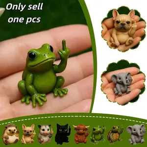 Funny Mini Middle Finger Animal Statue, Resin Decorative Figurine, Desk Office Car Ornament, Humorous Gift Idea, Cute and Silly Design, Resin Animal Figurines