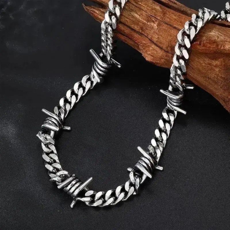 Unisex Punk Gothic Barbed Wire Necklace, Stainless Steel Thorn Chain, Adjustable 16-22in Hip Hop Choker Jewelry for Men Women