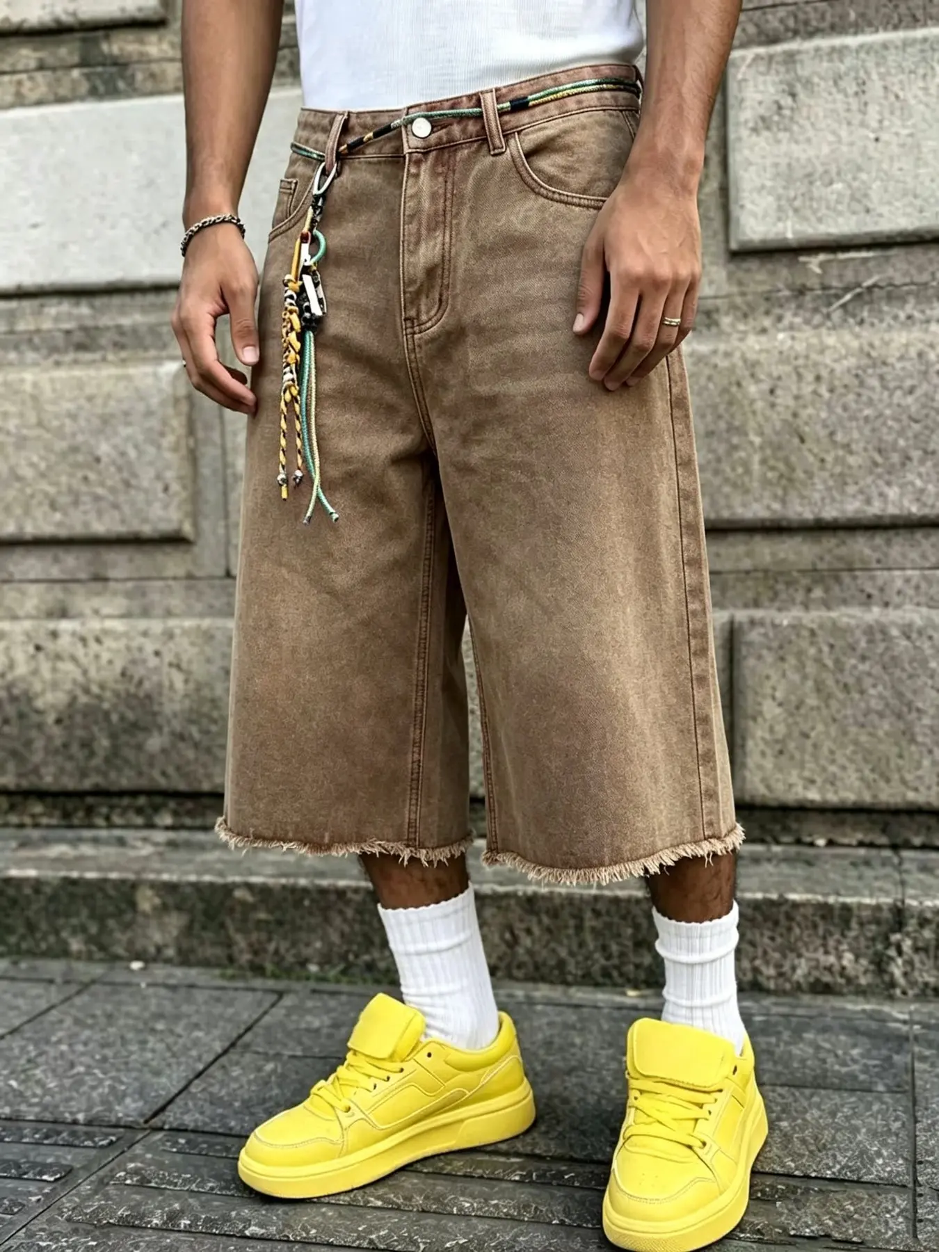 Men's Vintage Washed Denim Shorts, Frayed Edge Loose Fit Baggy Wide Leg 7/8 Pants, Summer Cool Casual Style, with Pockets (no Accessories)