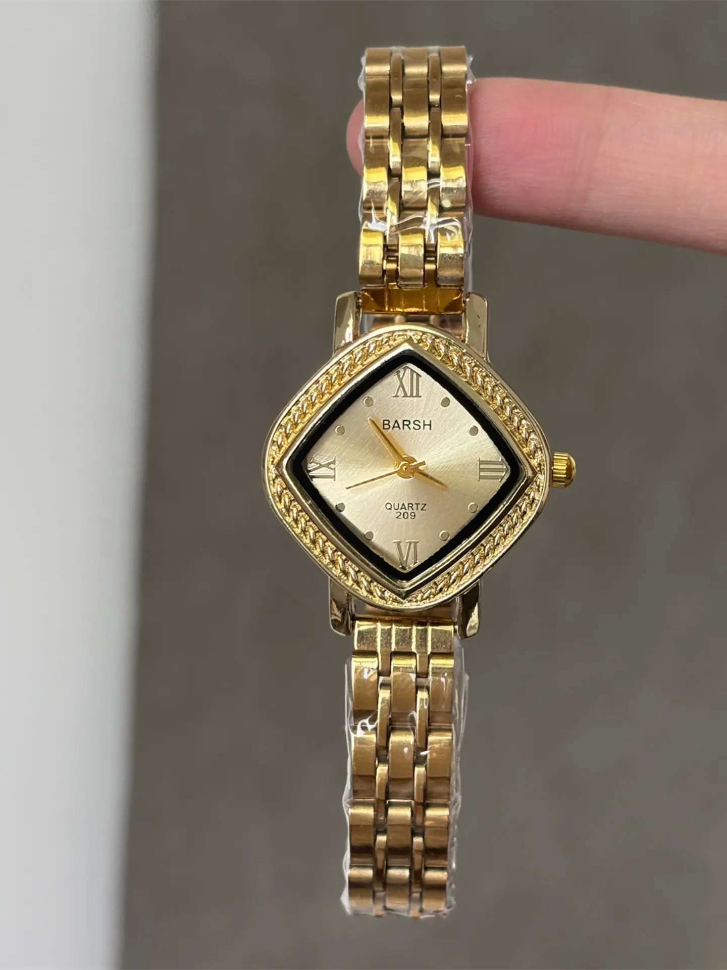 Fashionable Unique Baroque Style Women's Watch, Student Steel Band Quartz Watch, Rectangle Face, Mineral Glass, All Seasons Gift, Quartz Wristwatch