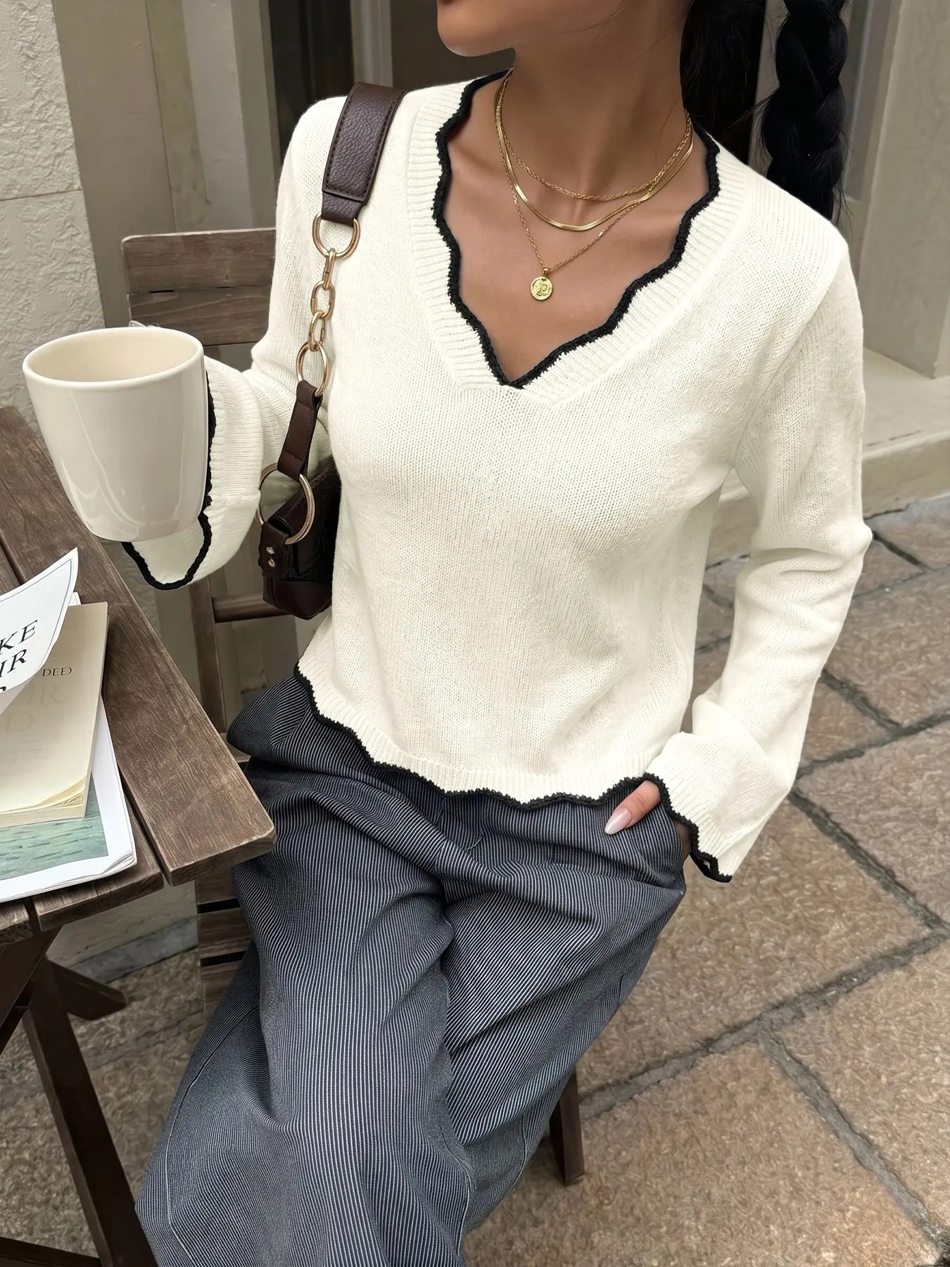 Women's Wave Edge Short Sleeve Bell Bottom Top, Stylish Casual Wear, Perfect for Daily, Comfortable & Trendy Design