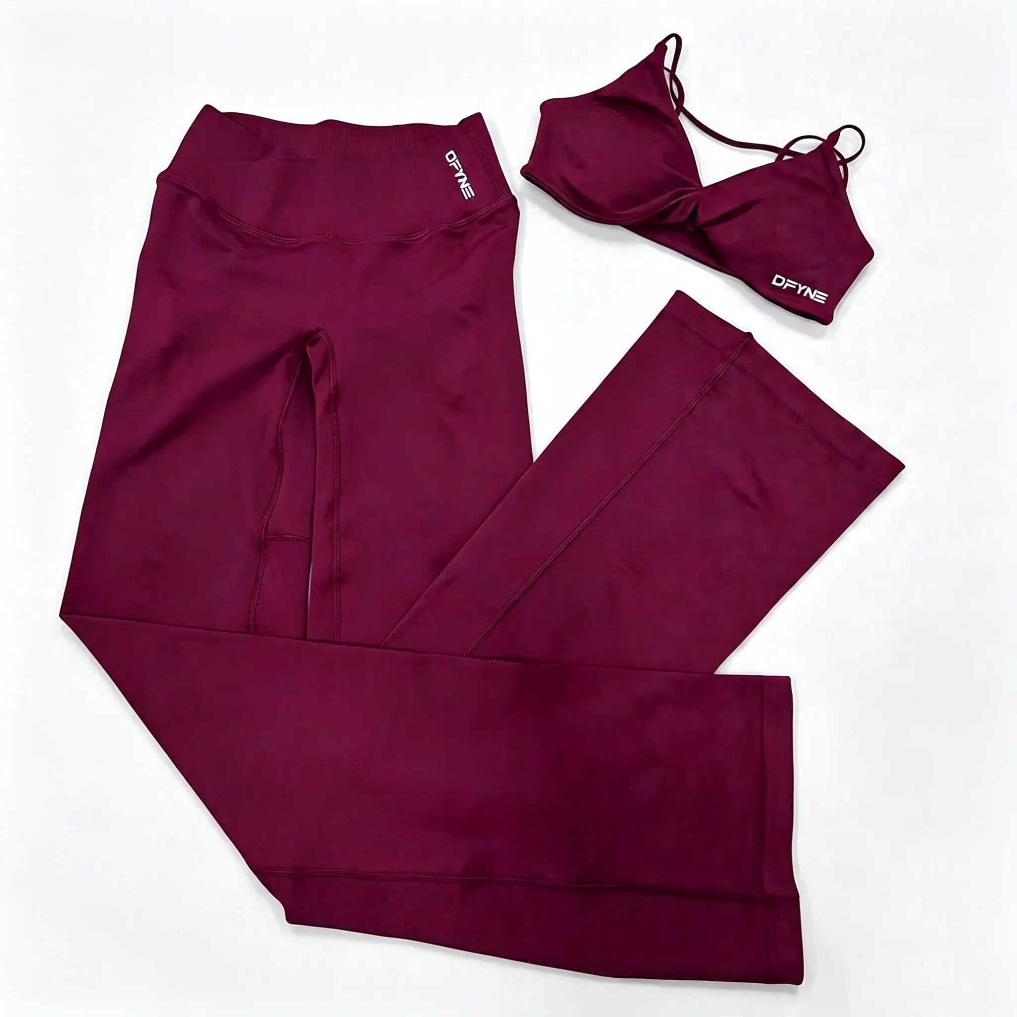 DFYNE Women’s 2 Piece Seamless Workout Set, Sports Bra & High Waist Flare Leggings, Yoga Gym Activewear Outfit,Padded Sports Bra & V Waist Flare Leggings