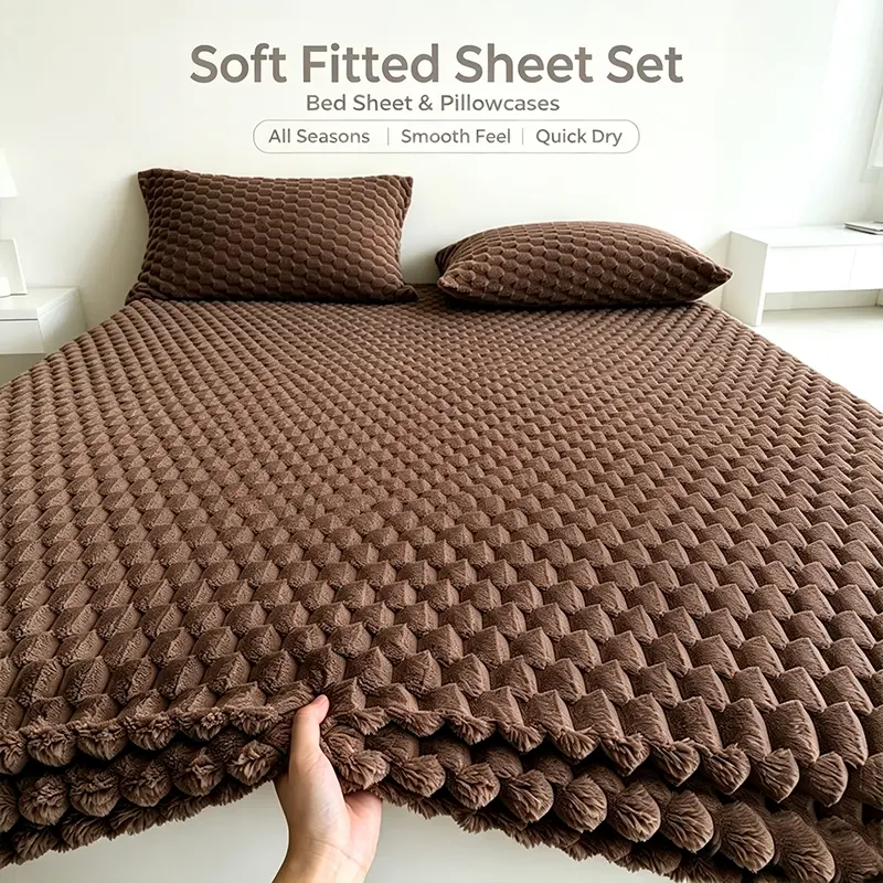 Warm Plush Grid Fitted Sheet Set Complete Bedding Kit with 1 Fitted Sheet and 2 Pillowcases, Bed Sheets, Ideal for Cold Autumn‑Winter Daily Sleeping