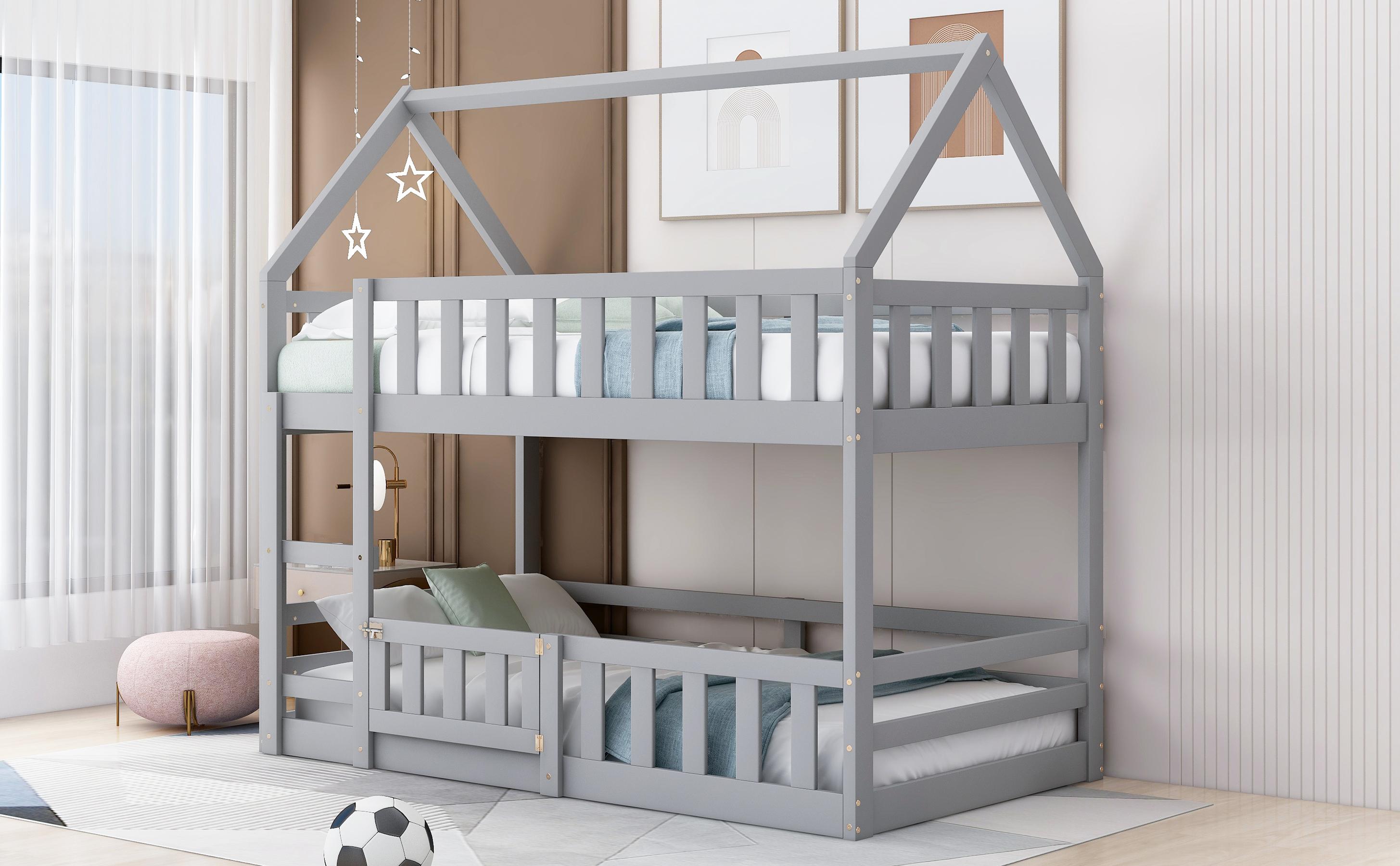 [Bellemave]Twin over Twin House Bunk Bed with Fence and Door