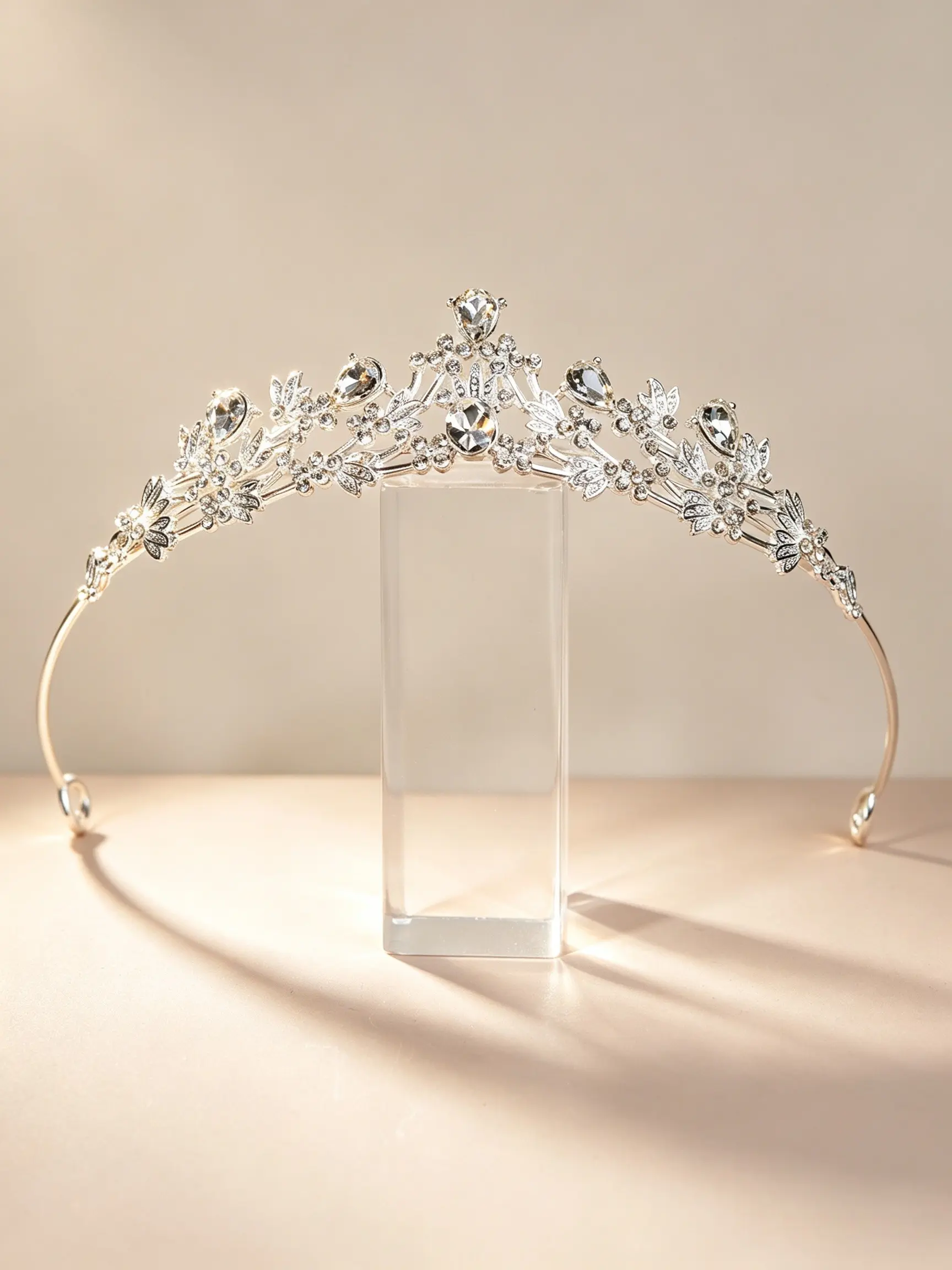 Silver Color Crown Headband for Women, Perfect for Birthday Parties, Performances, Cosplay, Fashion Accessory Gift