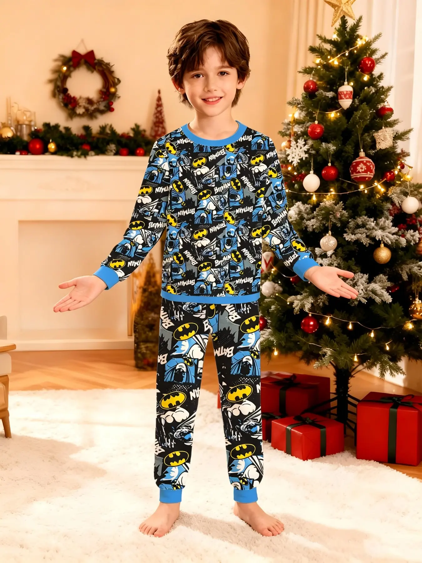 Warner Bros. Official Boys' Long Sleeve Pajama Set, Dc Comics Logo Full Print, Soft Casual Sleepwear, Fall & Winter, Christmas Gift