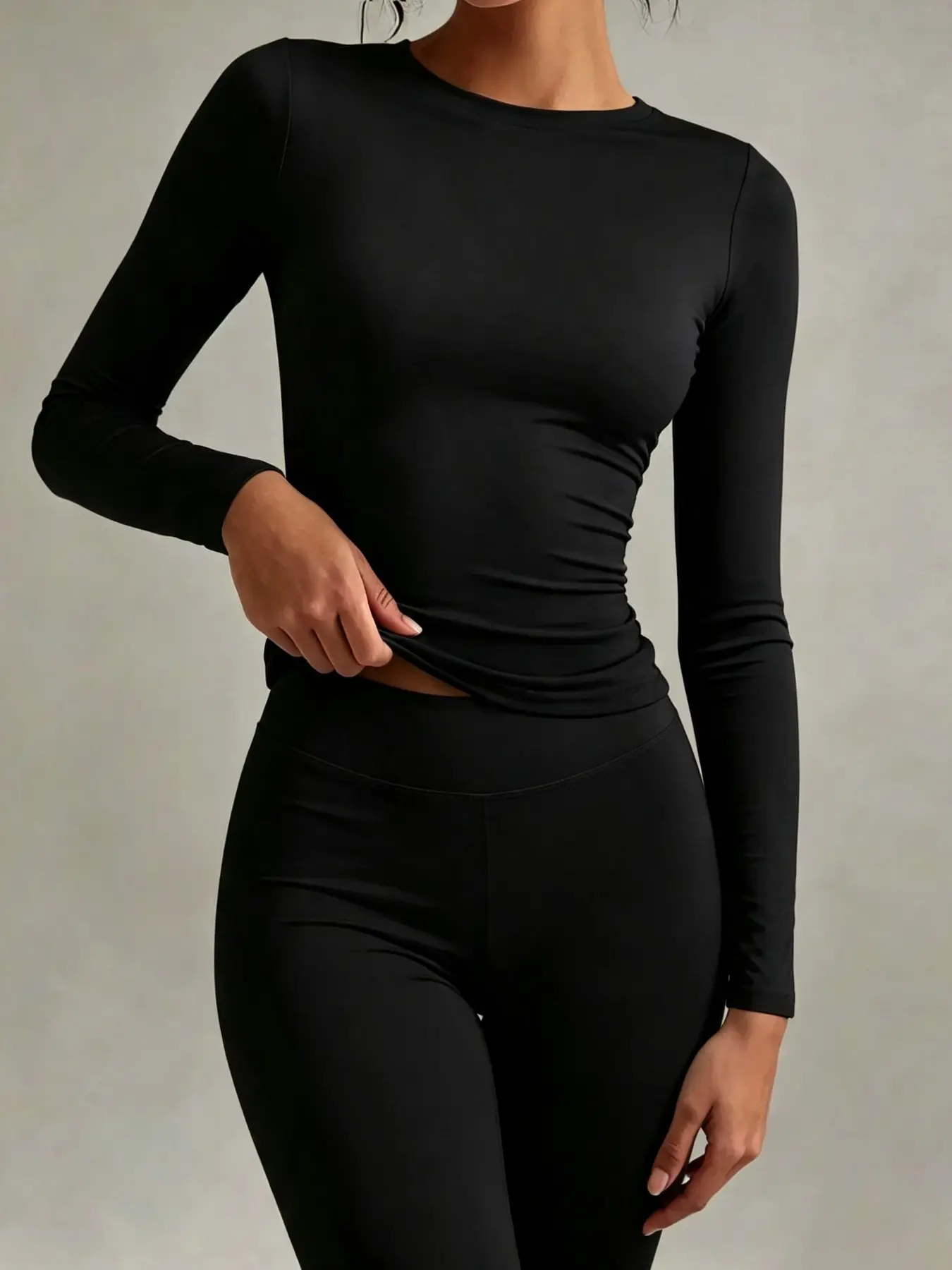 Stretchy Buttery Soft Long Sleeve Crew Neck Slim Fit Base Layer Top,High Elastic Non‑See‑Through Fitted Tee,Breathable Smooth Body‑Hugging Undershirt For Daily Layering Gym Workout Casual Street Women Long Sleeve Top Workout Tops