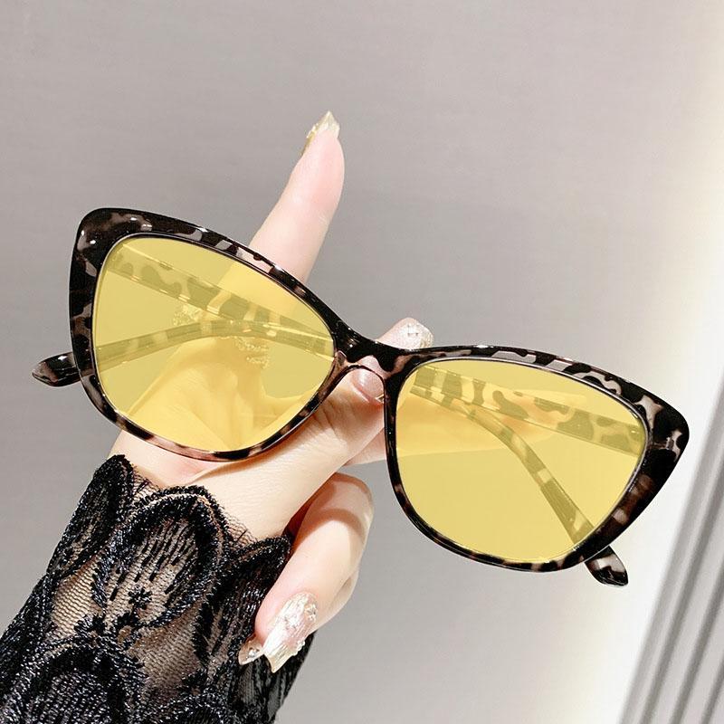 Men Women Trendy Night Vision Myopia Glasses Unisex Anti-glare Ultralight Near Sight Eyewear Fashion Yellow Lens Driving Glasses