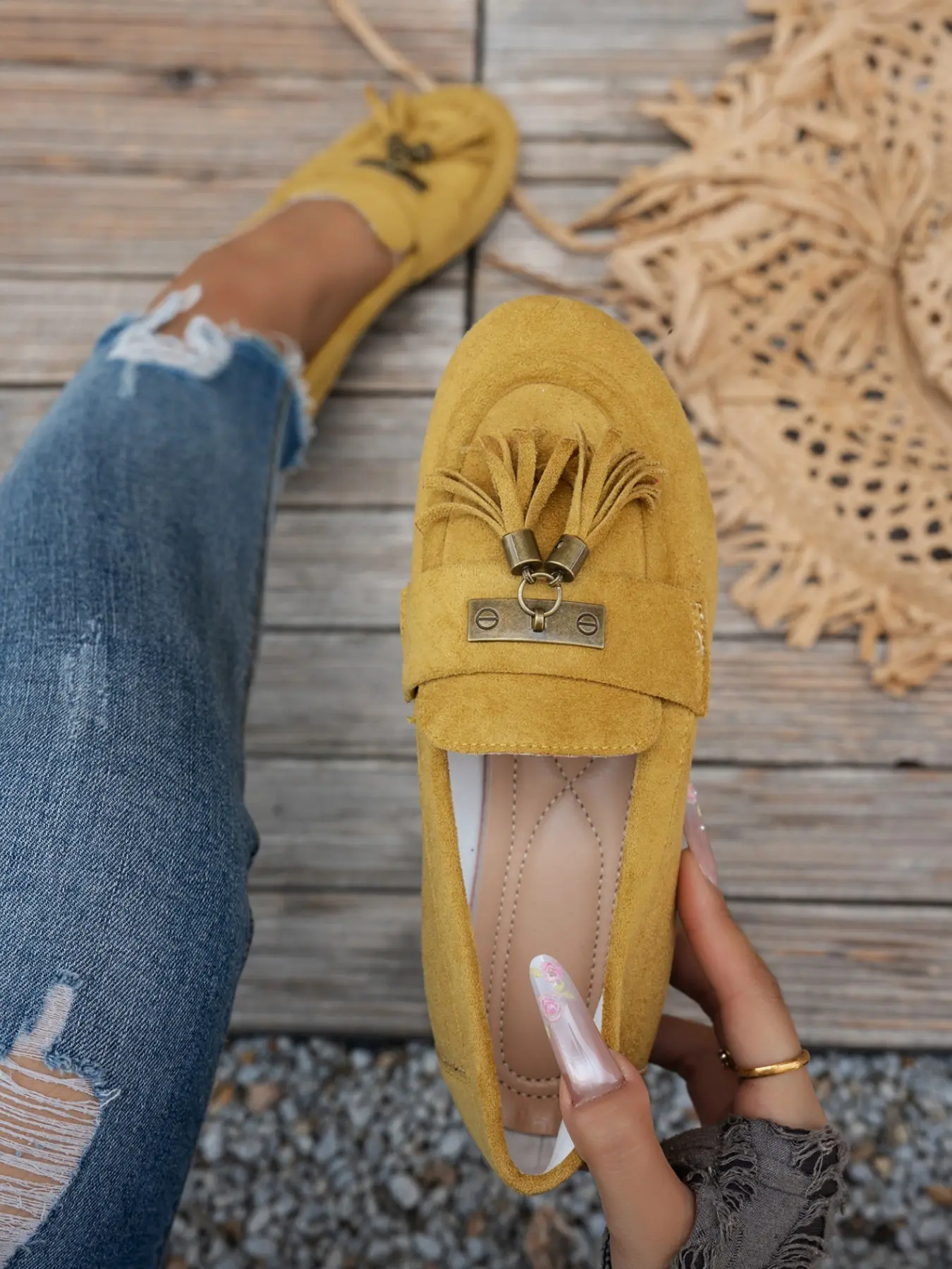 Women's Tassel Decor Suede Easy Breezy Loafers, Comfortable Slip-On Casual Flat Shoes, Lightweight Flat Casual, All Seasons, Textile Upper, Rubber Sole, Daily Wear, Walking Shoes, Flats Shoes, Fall Casual Shoes, Casual Flat Footwear
