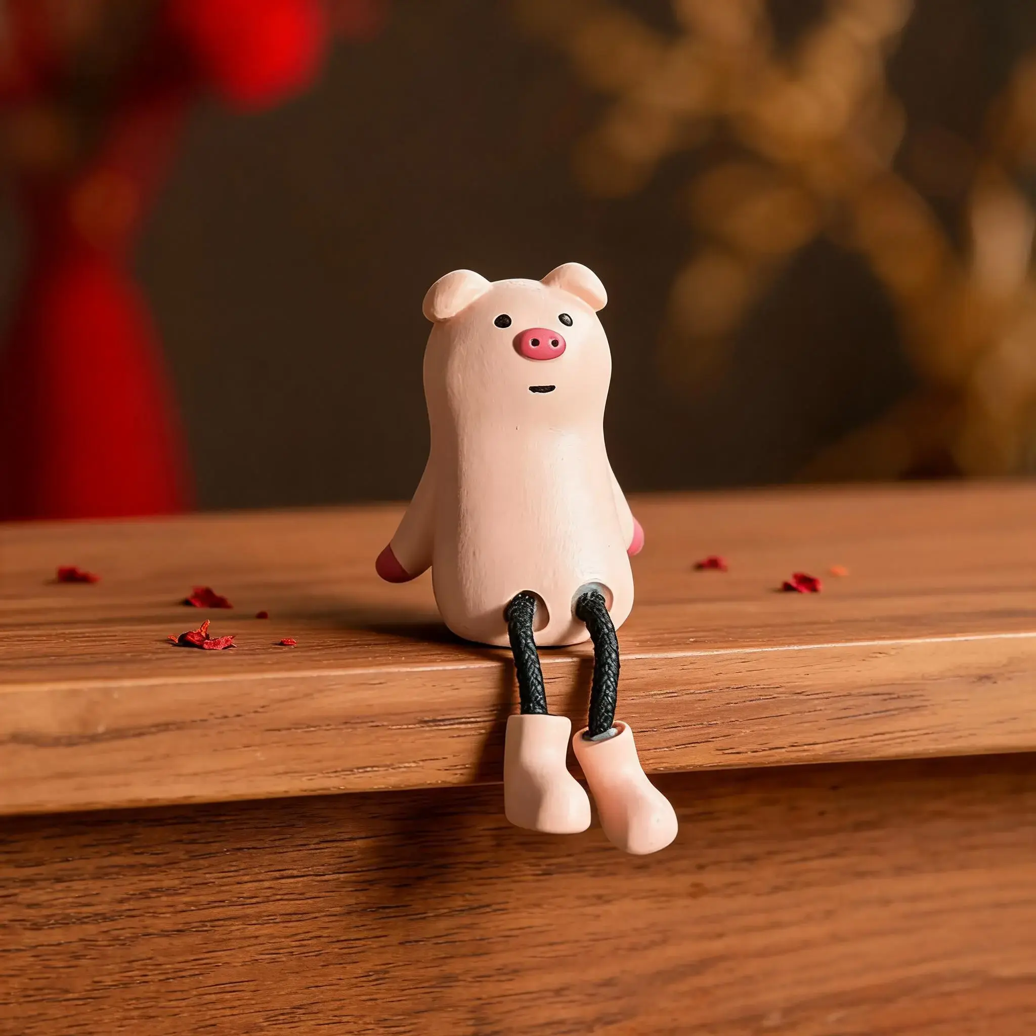 Adorable Pig Creative Ornament, Cute Healing Pig Figurine, Resin Figure, Retro Resin Desktop Decor, Stress Relief Gift for Girls, Student Desk Decoration, Resin Animals