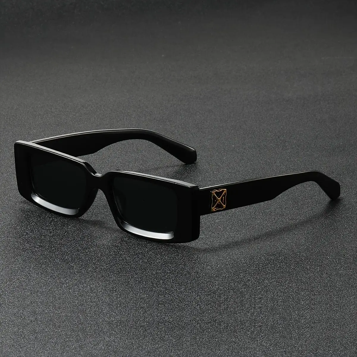 Vintage Rectangle Sunglasses with a Thick Bold Frame, Trendy Fashion Shades with UV Protection for Daily Wear and Street Photography, Rectangle Shape, Bold Look, Classic Aesthetics, Thick Full Rim, Retro, Anti Uv Glasses, Sunglasses For Women, Retro Vibe,