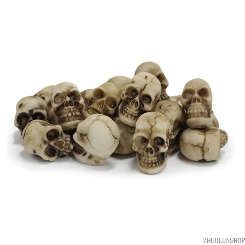 20Pcs Mini Skull DIY Ornament Set, Spooky Resin Skull Sculpture Statues for Halloween & Ghost Festival Atmosphere Decor, Multi-Size Portable Fish Tank Sand Landscape Decor & Tabletop Craft Accessory