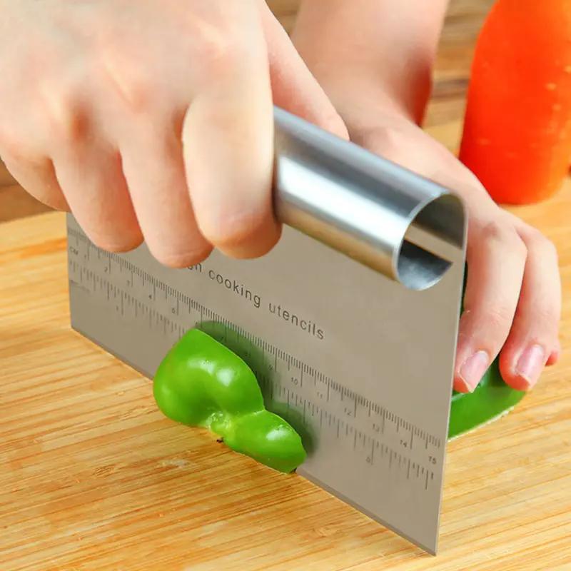 Stainless Steel Bench Scraper, 1 Count Multifunctional Dough Cutter & Pastry Chopper, Essential Kitchen Tool for Every Baker