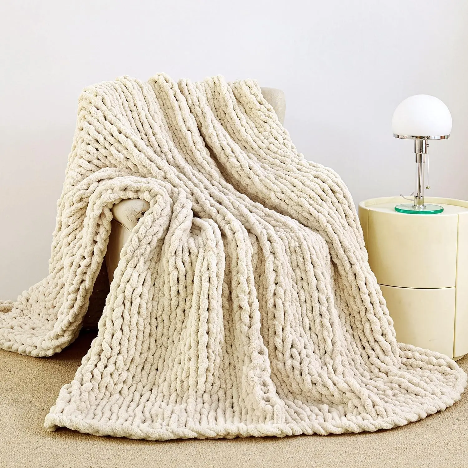 Chunky Knit Blanket Throw 51"x63", 100% Hand Knit Chenille Throw Blanket for Sofa & Home Decor, Soft and Cozy Knitted Throw Blankets (Ivory, 51"x63")Gift