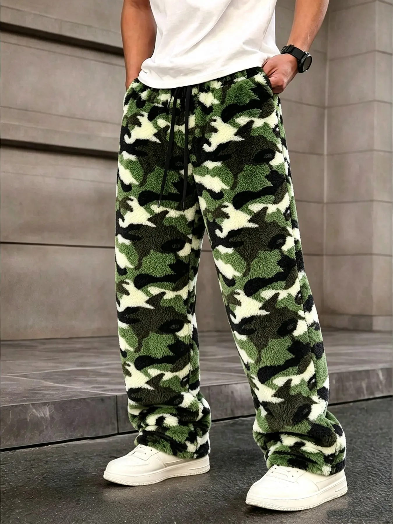 Men Camo Print Fuzzy Fleece Wide‑Leg Pants, Elastic Drawstring Loose Plush Streetwear Trousers With Pockets, Warm Cozy Bottoms For Winter, Outdoor Hangout, Daily Casual Fashion Outfit For Teen And Adult Males