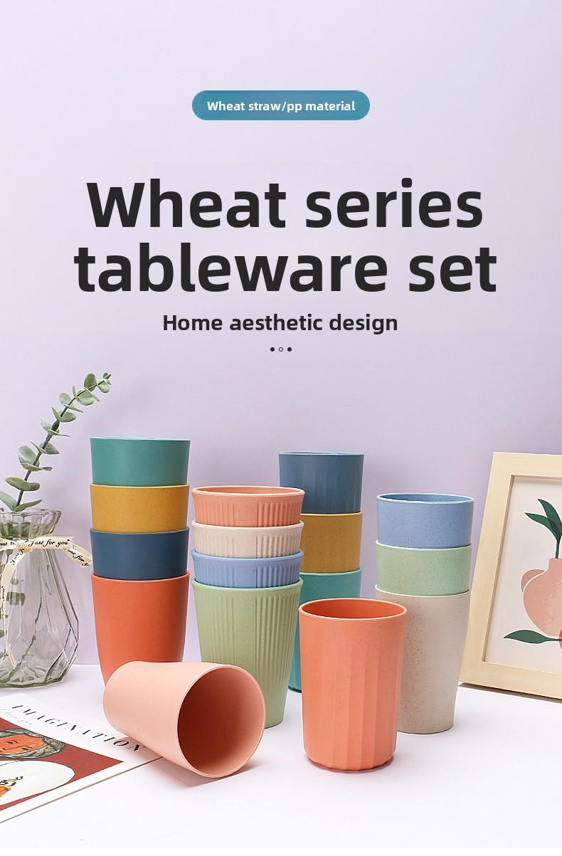 Simple household drinking cup for rinsing mouth and brushing teeth for couples Simple household drinking cup for rinsing mouth and brushing teeth for couples