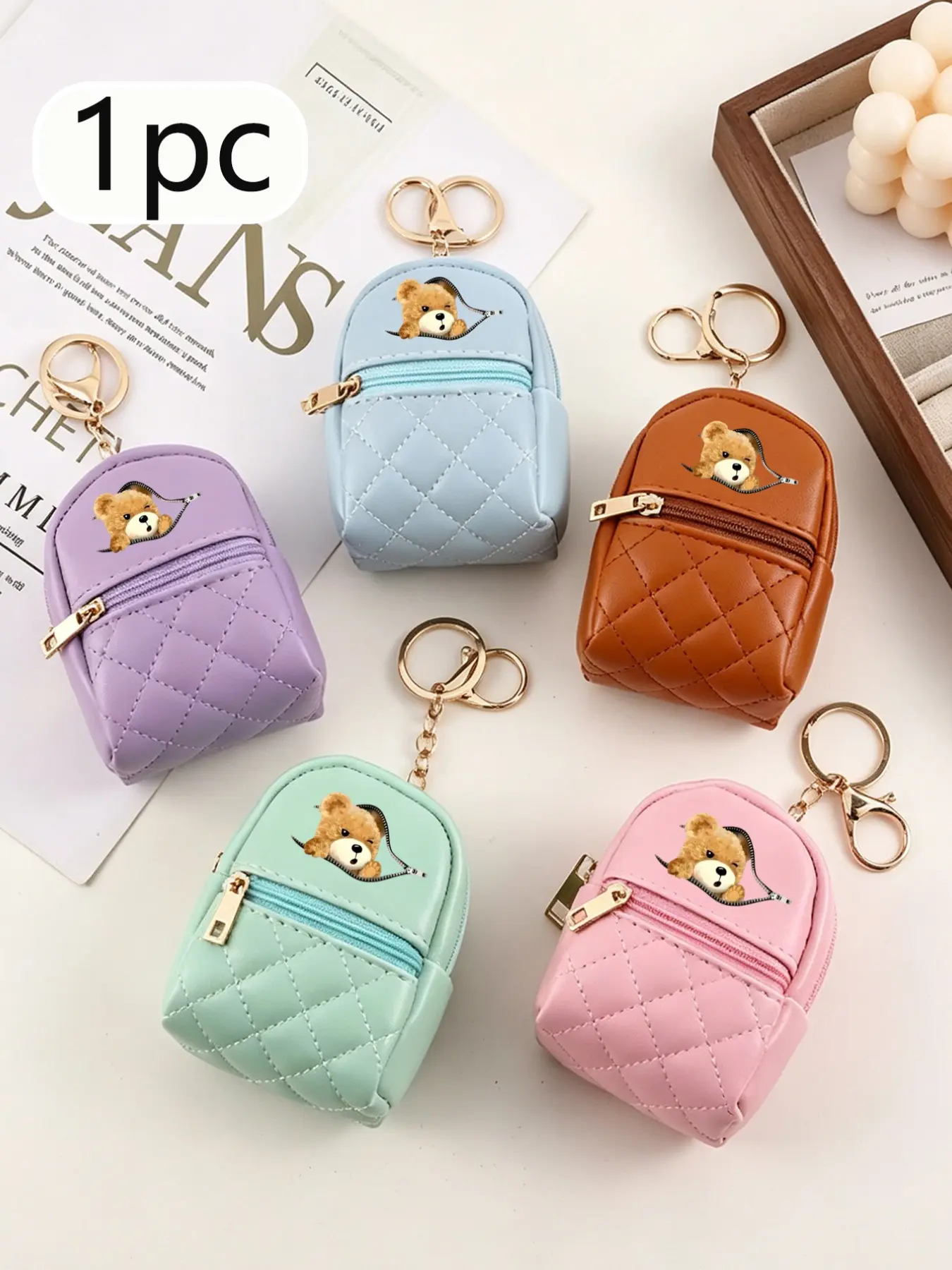 Mini Quilted Backpack Keychain Coin Purse, Coin Pouch, Cute Bear PU Leather Wallet, Multi-Functional Zippered Storage Bag, Portable Earphone Lipstick Case