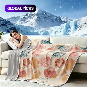 Double-layer cooling blanket: ultra-soft, cool, skin-friendly, breathable, comfortable, and lightweight. This summer air-conditioning blanket uses natural cooling technology and is versatile for use in bedrooms, on sofas, and in offices—perfect for a refr