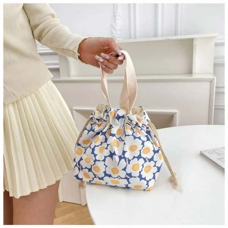 Japanese Cartoon Drawstring Lunch Bag, Multi Purpose Portable Food Storage Tote for Students Women Commute Picnic
