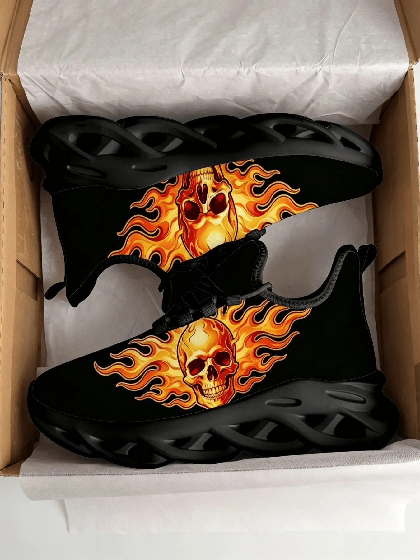 1 Pair Unisex flame skull blade sneakers halloween punk cool style mesh breathable hollow cushioning non slip for party street daily outings