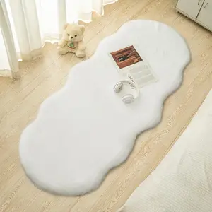 Faux Rabbit Fur Velvet Rug, Irregular Wave Shape Carpet, Living Room Bedroom Long Strip Mat, Fashionable Luxurious Non-Slip