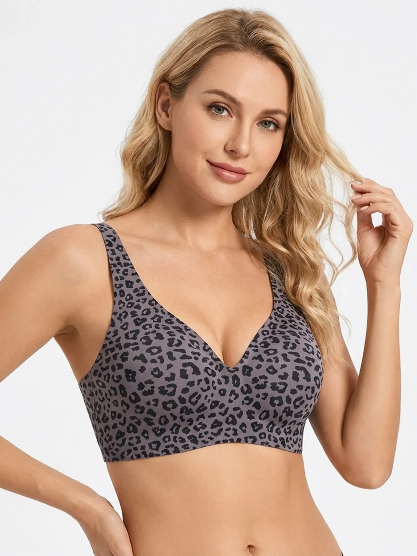 Women's Seamless Bra Without Underwire, Comfortable Full Coverage Brassiere, Trendy No-Trace Lingerie, Perfect Fit Everyday Wear