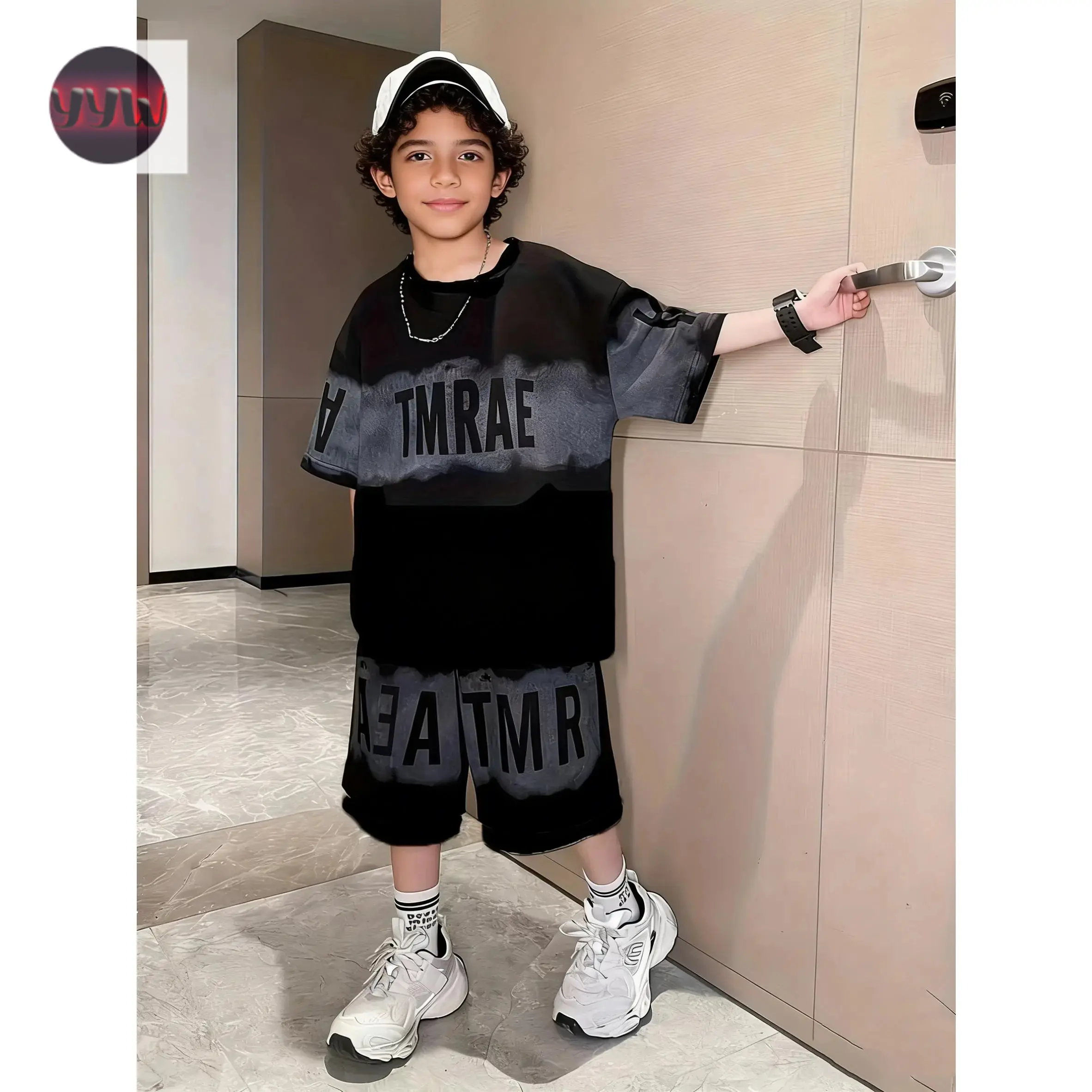YYW1 (New) Boys' 2-Piece Hip-Hop Outfit - Breathable Black & Gray Loose T-Shirt with Gradient Patchwork, Letter Print Shorts, Ideal for Casual & Outdoor Wear