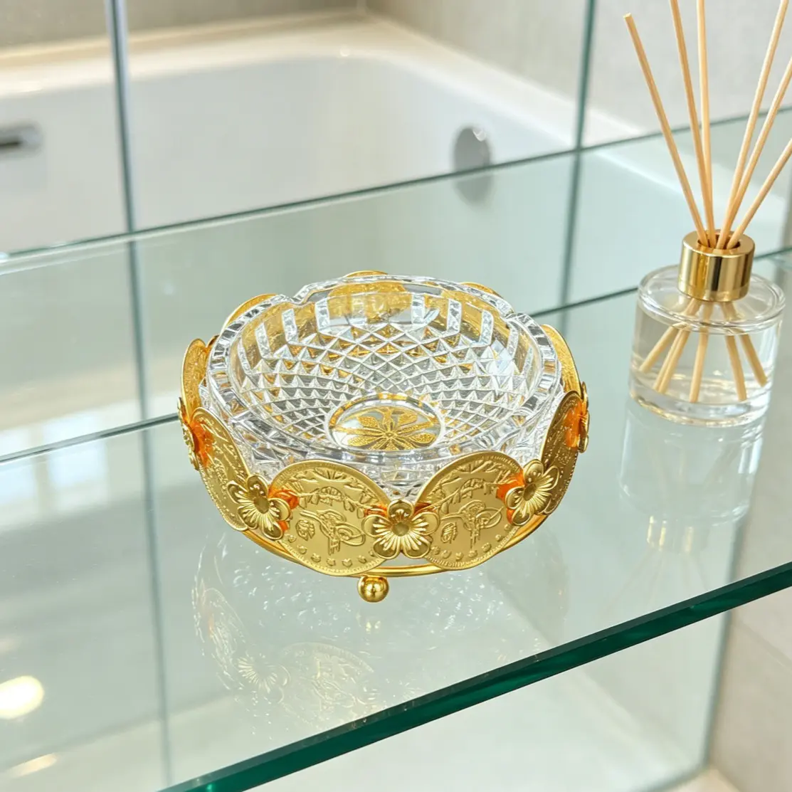 Round Glass Ashtray, Vintage Luxury Style, Diamond Cut Crystal with Embossed Floral Bird, Metal Frame, Home Bathroom Decor