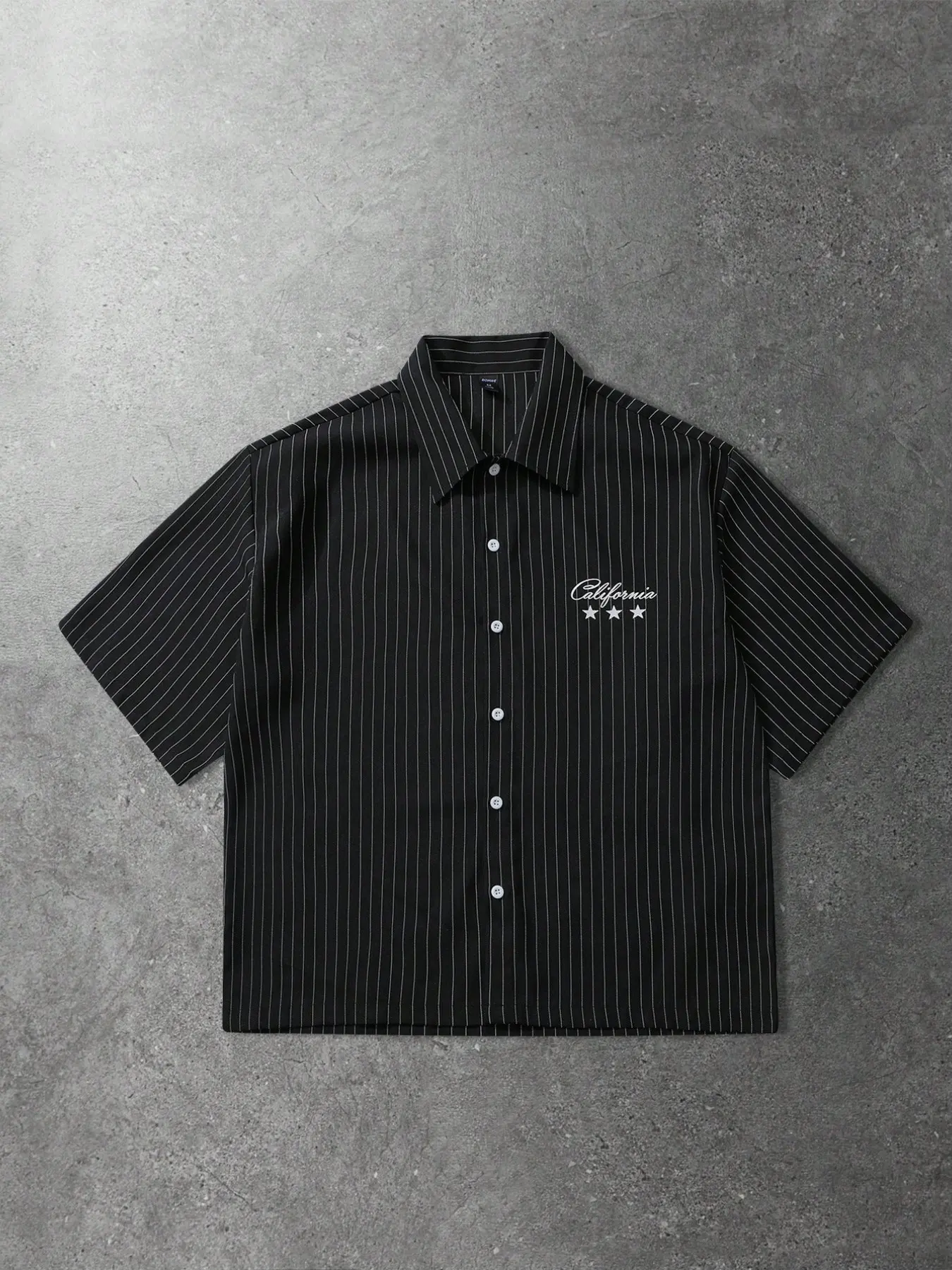 Short Sleeve Shirt Vertical Pinstripes Collared Button Front