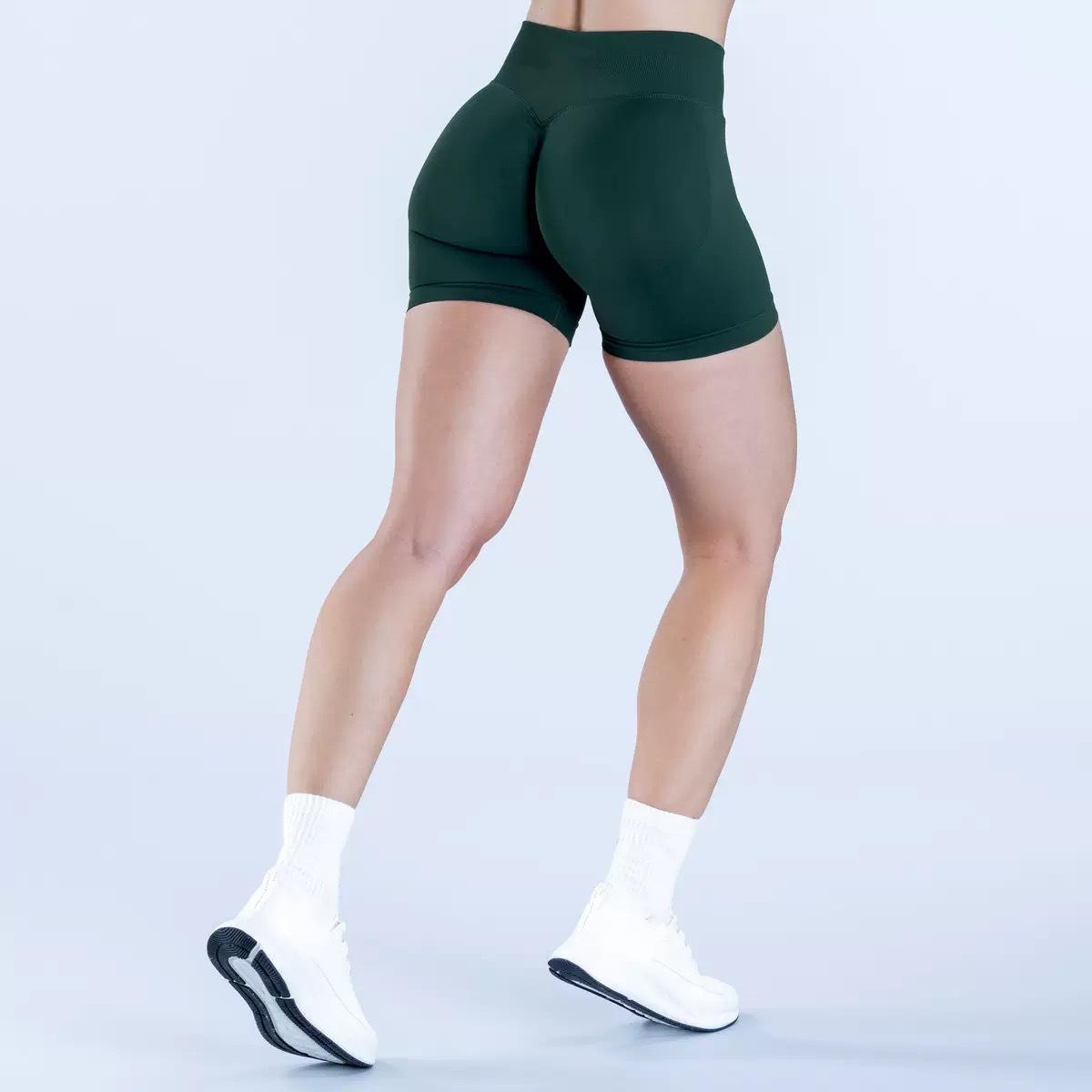 DFYNE Butt-Lifting Three-Quarter Sports Leggings |   Matte High-Elastic Fabric, Perfect for Running, Yoga, and Fitness, Instantly Enhances the Visual Shape of Your Butt