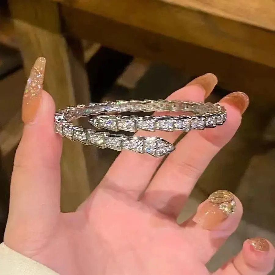 Luxury Snake Bone Cubic Zirconia Bangle for Women, Minimalist Elegant Snake‑Shaped Bracelet, Delicate Premium Hand Jewelry