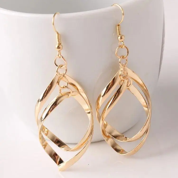 Women's Elegant Metal Double Loop Drop Earrings, Long Wave Dangle Style, High-Quality Statement Costume Jewelry for Wedding Events, Fashion Accessories, Female