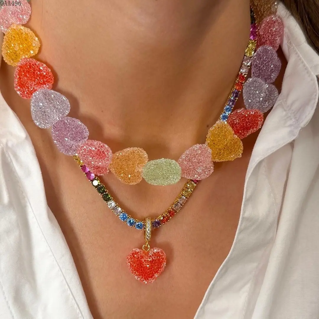 Women's Colorful Heart Necklace, Resin Pendant Statement Piece, Lightweight Gold-Tone DIY Bag Accessory for Casual Daily Wear, Casual Wear