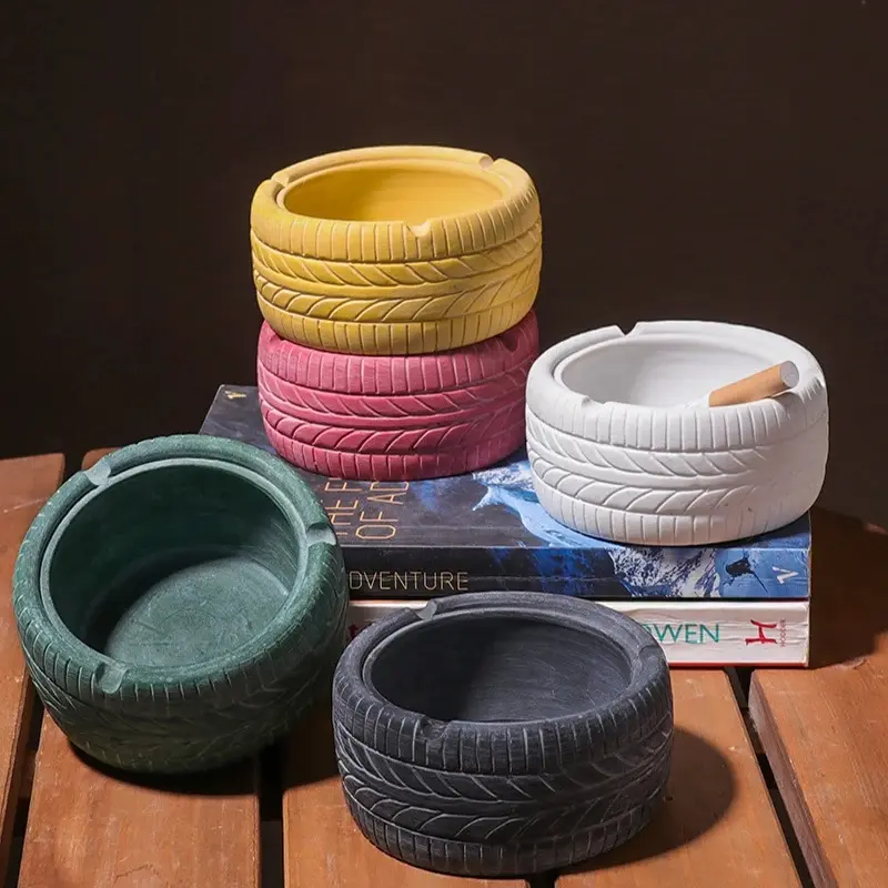 Retro Tire Shaped Smokeless Ashtray Creative Desktop Storage Ashtray For Home Bar Decor