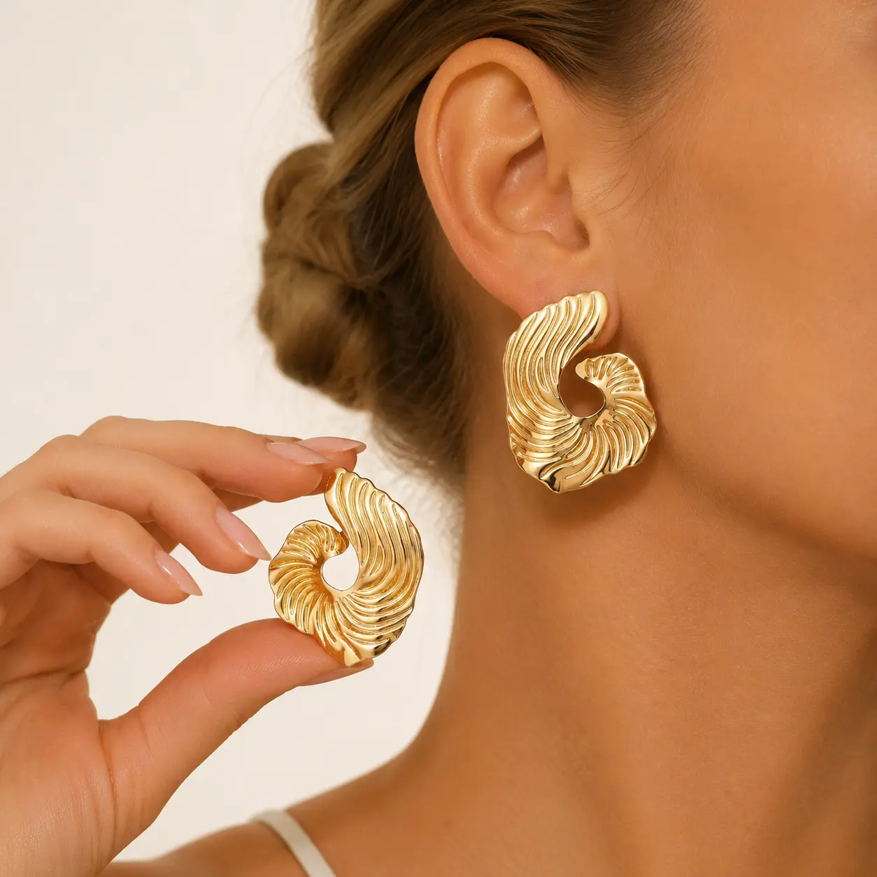 Irregular Textured Metal Stud Earrings for Women, Gold or Silver Tone Sculptural Statement Earrings, Modern Fashion Jewelry,Green