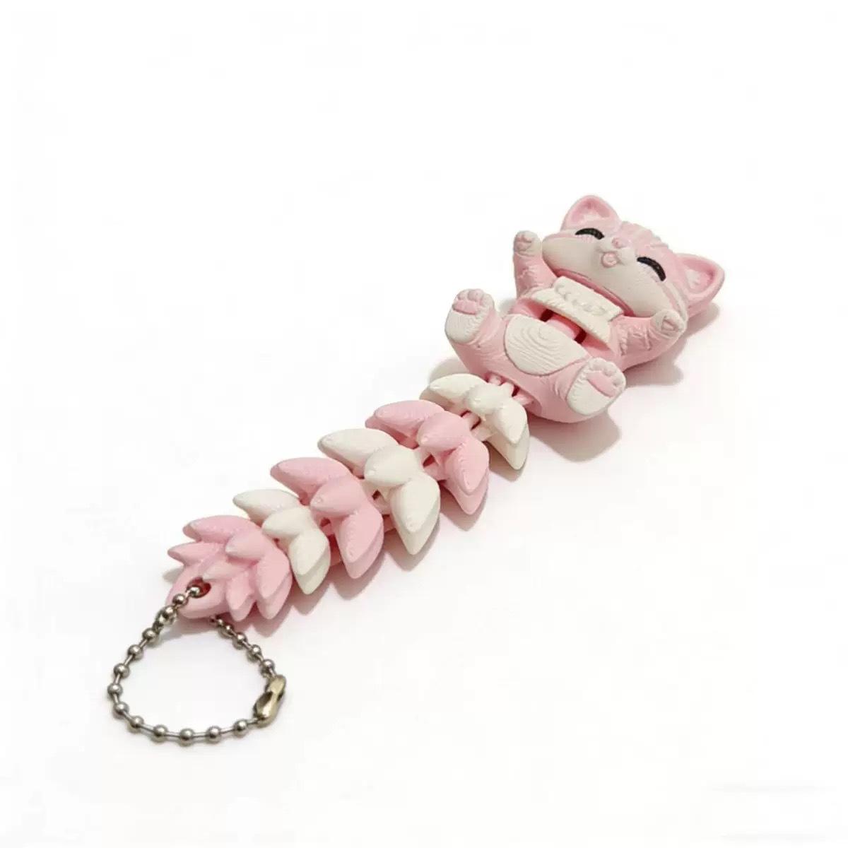 A 3D-printed keychain pendant featuring a cute little fox. The joints of the fox can move freely, making it a popular decorative item.