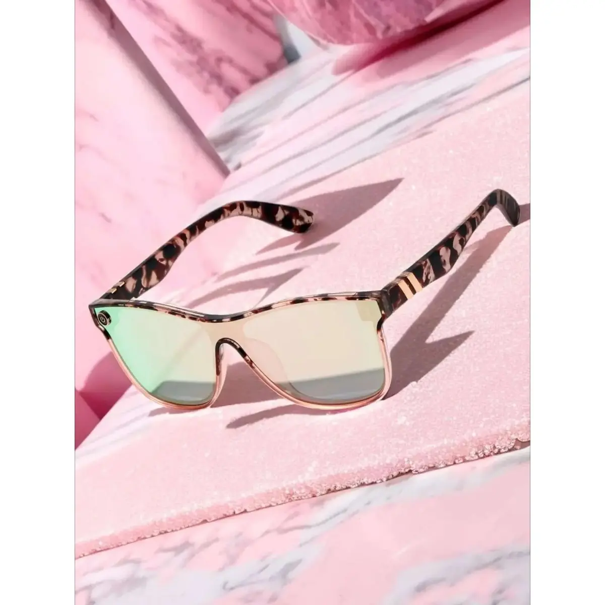 Unisex Tortoiseshell Classic Sport Sunglasses - Flat-Top Frame, Anti-Glare High-Definition Tinted Lenses, Lightweight Outdoor & Everyday Use Eyewear, Pc, Anti-Glare Tinted Lens, Plain, One Size, Outdoor Wear
