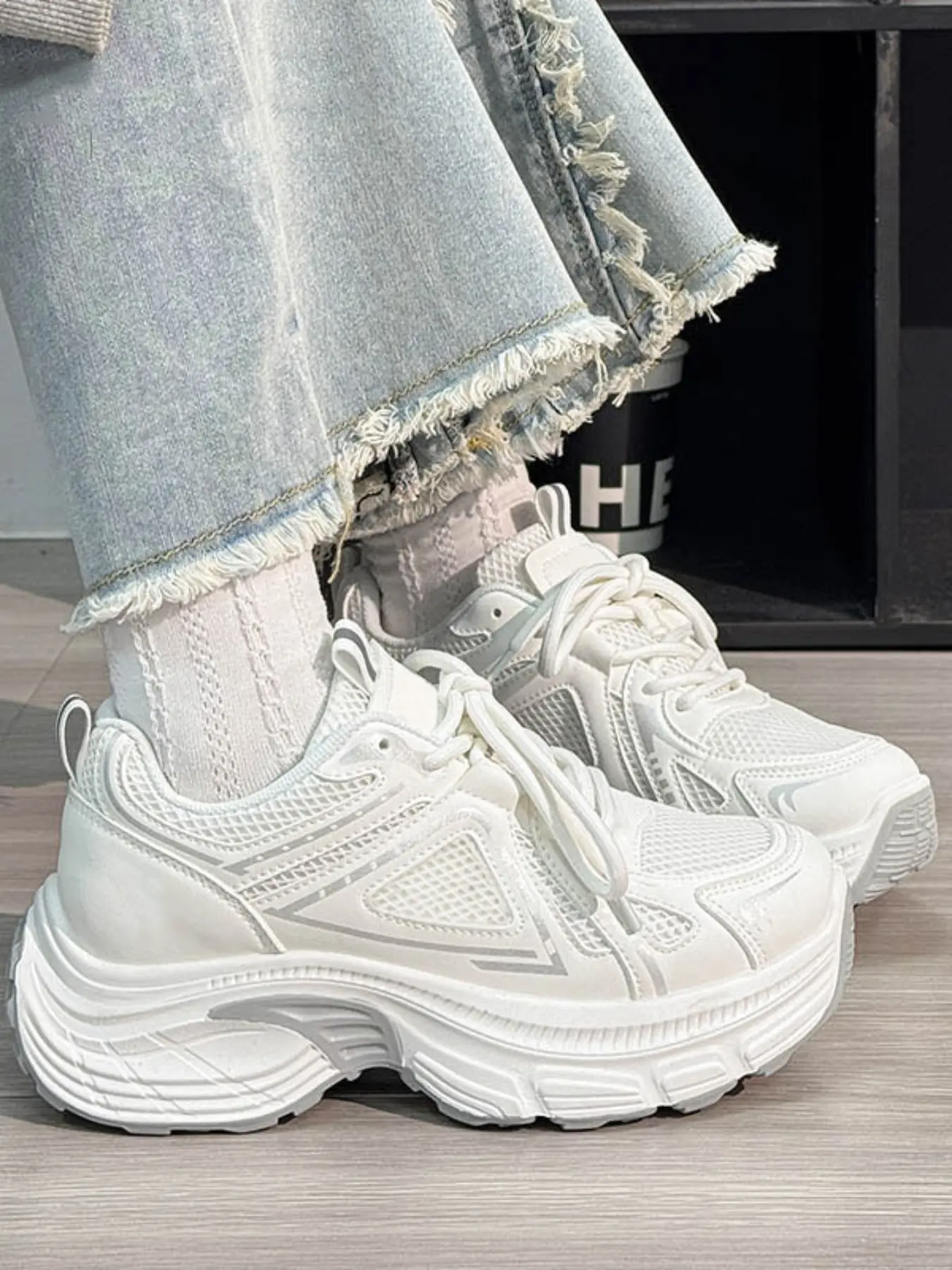 Women's Casual Breathable Mesh Fabric Sneakers, Thick Sole Height Increasing Dad Shoes, New Fashion Comfortable Outdoor Walking Shoes