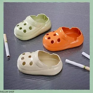 Clog Shaped Ashtray Easy Clean Waterproof PP Plastic Desk Patio RoomTok Quirky Decor Summer Essentials Unisex Adult Premium Novelty Ornament