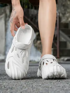 Men's EVA Breathable Clogs Non Slip Outdoor Water Shoes Soft Comfort Walking Sandals Adjustable Strap Casual Beach Slippers