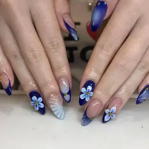 24 Pcs Long Almond Blue Gradient Flower Press-On Nails, Ocean Style Luxury Manicure, Easy Application, Perfect for Summer Outdoors