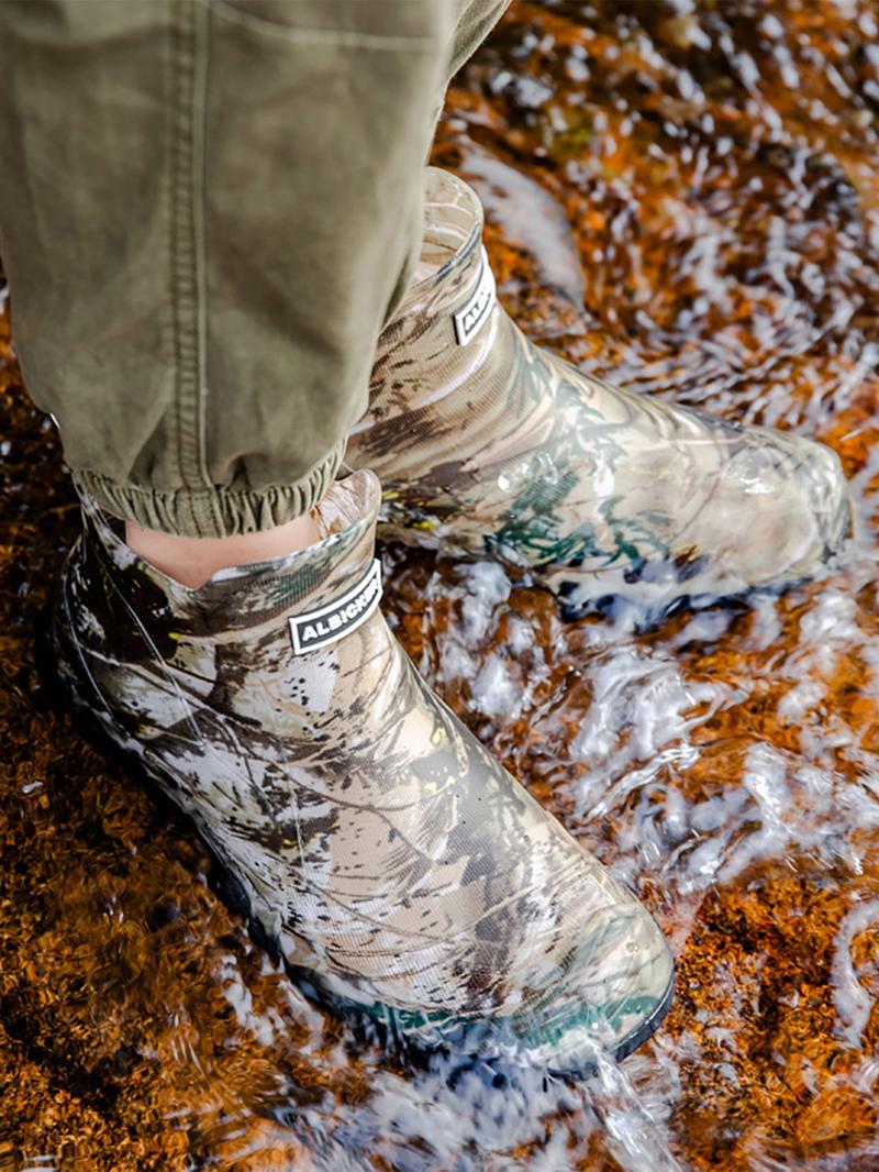 Men's Camo Print Water Shoes, Casual Waterproof Non-slip Rain Boots for Outdoor Sports, Fishing, Car Washing, Construction Site, Slip Resistant Boots