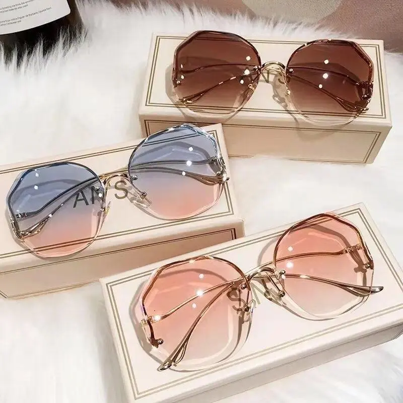 3-Pack Oversized Square Sunglasses for Women – Vintage UV400 Fashion Eyewear